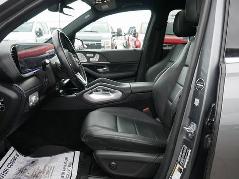 Used 2020 Mercedes-Benz GLS 450 4MATIC image 2