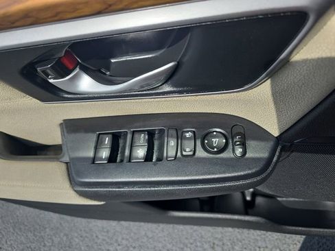 Used 2018 Honda CR-V EX image 29
