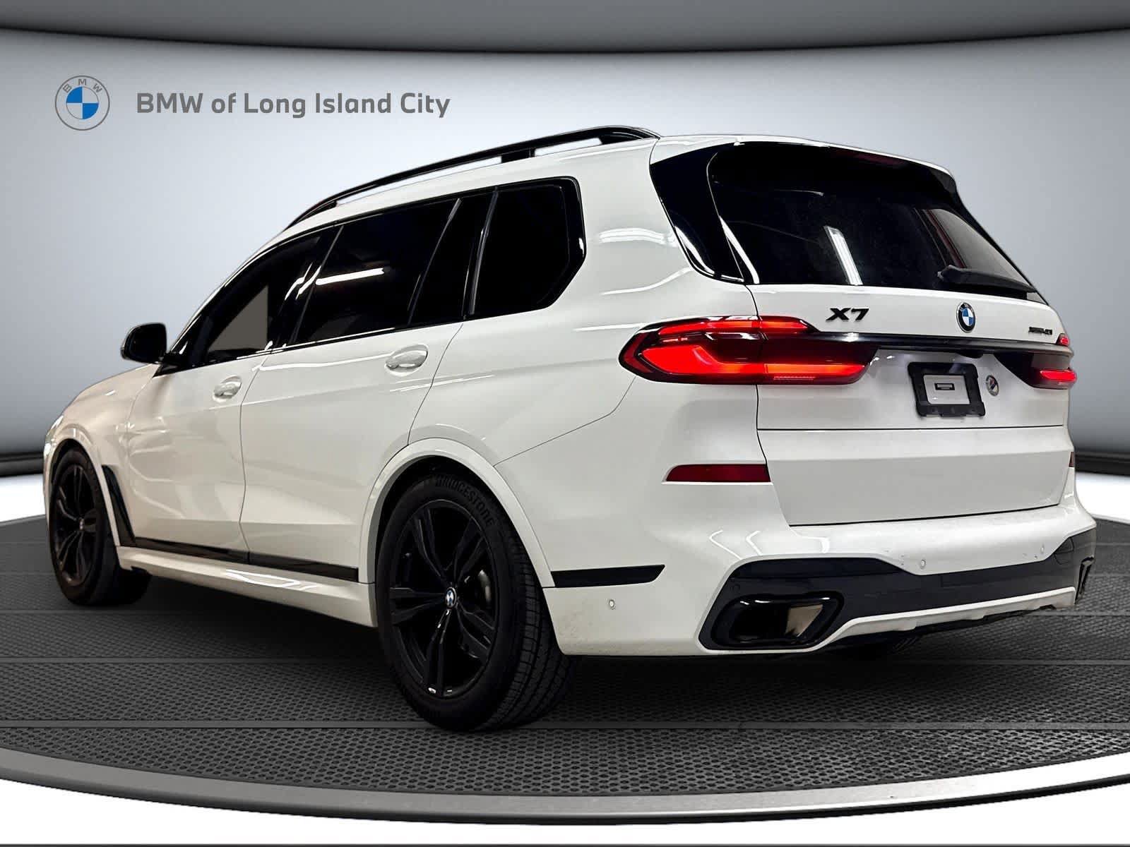 Used 2024 BMW X7 xDrive40i w/ M Sport Package AWD/4WD image 7