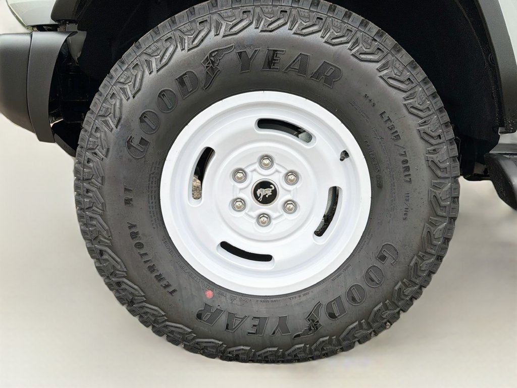 New 2026 Ford Bronco Heritage Edition AWD/4WD image 34