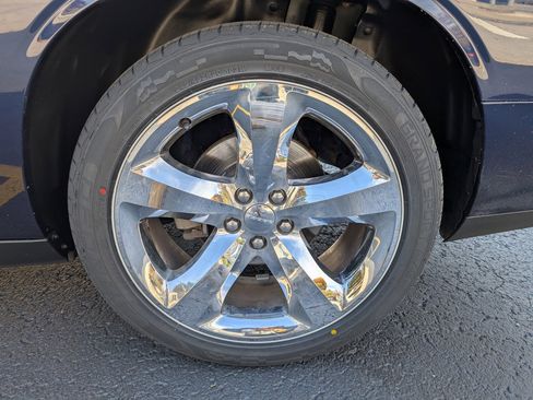 Used 2013 Dodge Challenger R/T Plus image 12