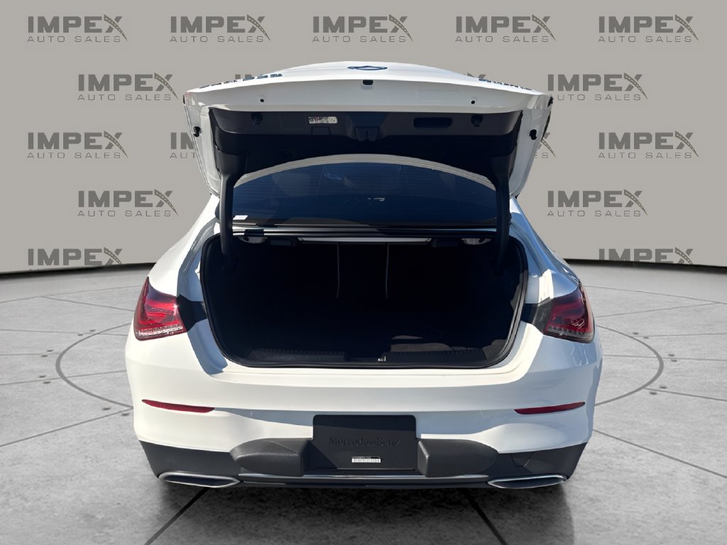 Used 2023 Mercedes-Benz CLA 250 4MATIC w/ Premium Package image 26