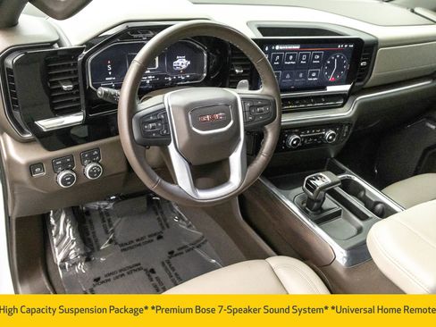 Used 2023 GMC Sierra 1500 SLT w/ SLT Premium Package image 5