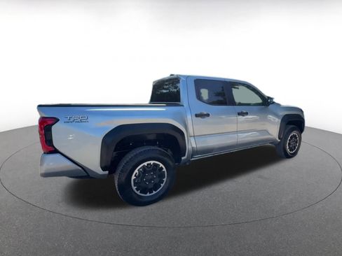 Used 2025 Toyota Tacoma TRD Off-Road image 15