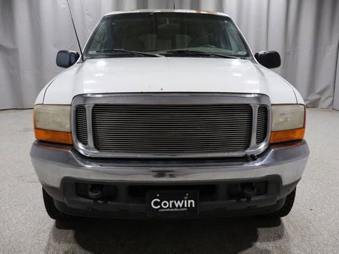 Used 2000 Ford Excursion XLT image 8