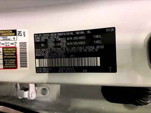 New 2026 Lexus TX 500h AWD image 23