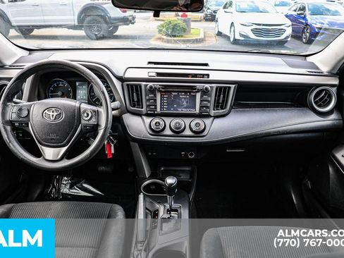 Used 2017 Toyota RAV4 LE w/ Carpet Mat Package AWD/4WD image 29
