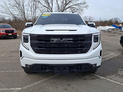 Used 2023 GMC Sierra 1500 Elevation AWD/4WD image 5
