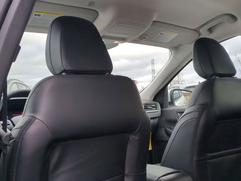 New 2026 Ford Escape SE image 15