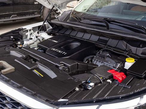 Used 2025 INFINITI QX60 Sensory w/ Vision Package AWD/4WD image 36