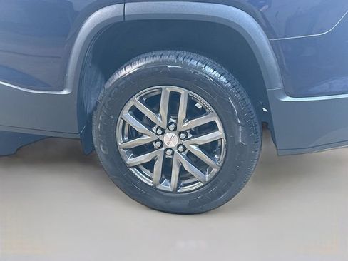 Used 2017 GMC Acadia SLT FWD image 6