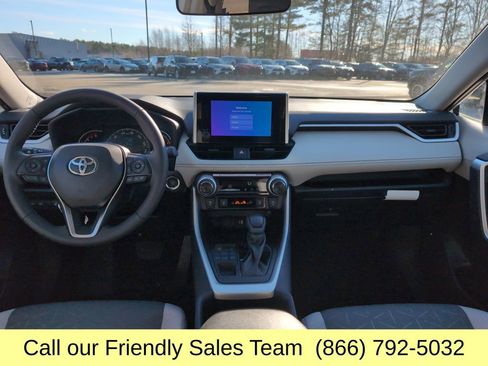 New 2025 Toyota RAV4 XLE w/ Convenience Package image 12