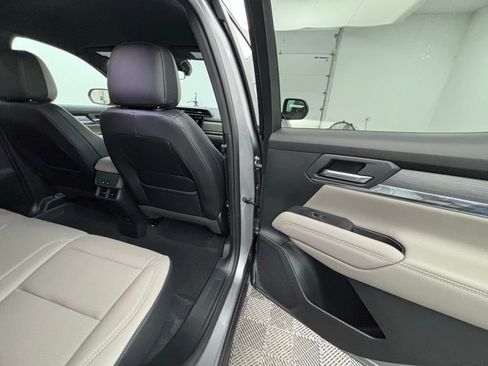 New 2026 GMC Terrain Elevation w/ Elevation Premium Package image 37