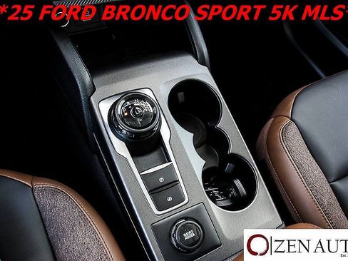 Used 2025 Ford Bronco Sport Outer Banks w/ Outer Banks Tech Package+ AWD/4WD image 36