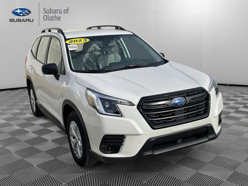 Used 2023 Subaru Forester image 1