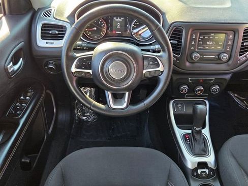 Used 2018 Jeep Compass Sport image 11