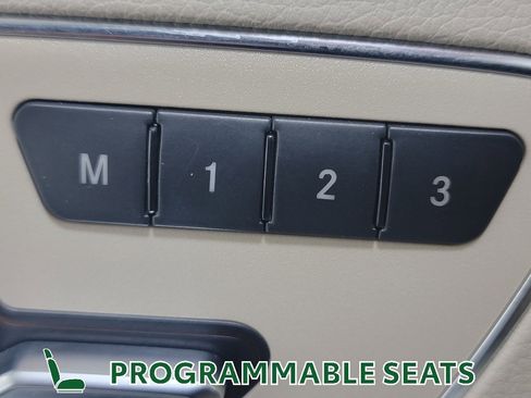 Used 2014 Mercedes-Benz E 350 Sedan image 19