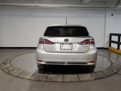 Used 2013 Lexus CT 200h image 7