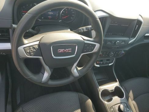 Certified 2022 GMC Terrain SLE w/ Driver Convenience Package FWD image 18