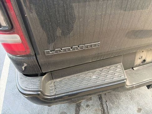 Used 2022 RAM 1500 Laramie AWD/4WD image 10
