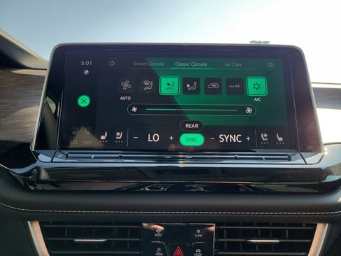 New 2026 Volkswagen Atlas SEL Premium R-Line AWD/4WD image 18