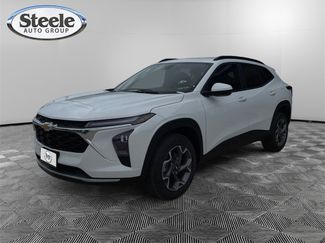 New 2025 Chevrolet Trax LT w/ Driver Confidence Package image 1