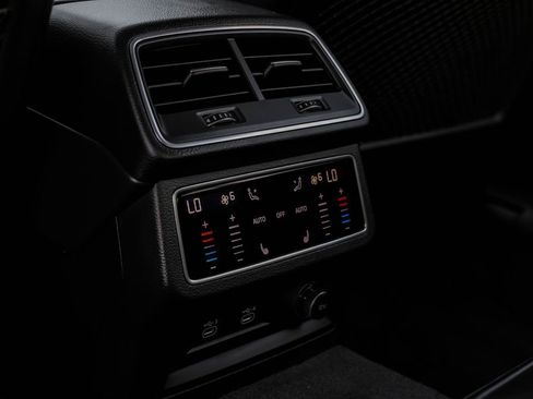 Used 2021 Audi RS 7 Sportback image 34