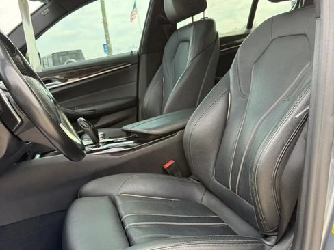 Used 2018 BMW 530i RWD image 15
