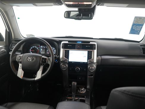 Used 2022 Toyota 4Runner SR5 Premium image 12