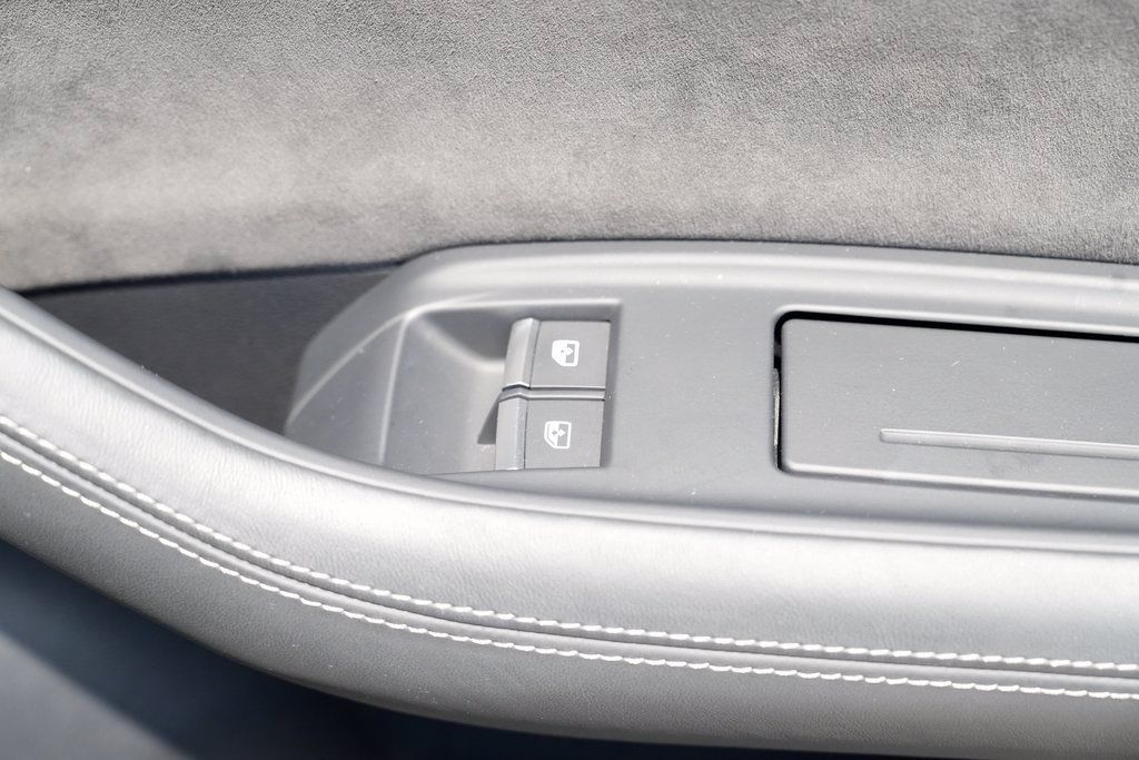 Used 2022 Audi SQ8 Prestige w/ Prestige Package AWD/4WD image 40