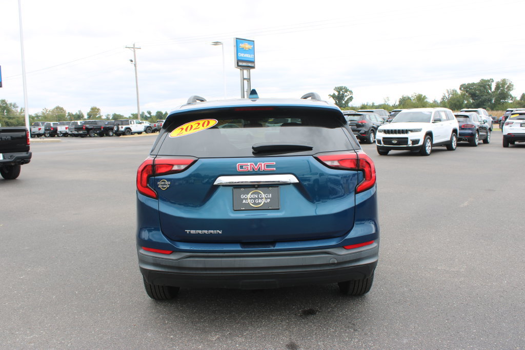 Used 2020 GMC Terrain SLE w/ Driver Convenience Package FWD image 8