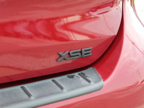 Used 2023 Toyota Highlander XSE FWD image 51