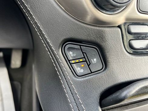 Used 2018 GMC Yukon Denali w/ Denali Ultimate Package image 30