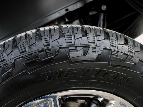 Used 2022 Ford F150 XLT w/ Equipment Group 302A High image 11