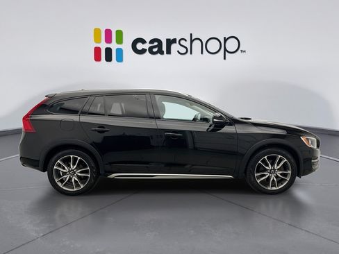 Used 2016 Volvo V60 T5 Cross Country w/ Climate Package AWD/4WD image 6