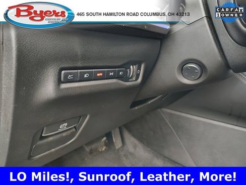 Used 2024 Jeep Wagoneer Launch Edition image 17