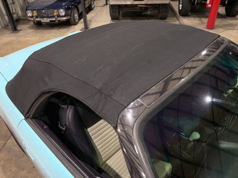 Used 2003 Ford Thunderbird RWD image 32