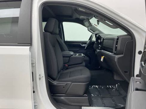 Used 2025 Chevrolet Silverado 1500 RST AWD/4WD image 15