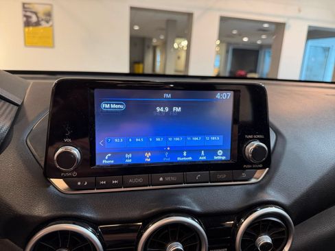Used 2025 Nissan Sentra S FWD image 20