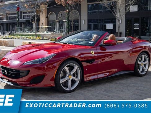 Used 2019 Ferrari Portofino image 1