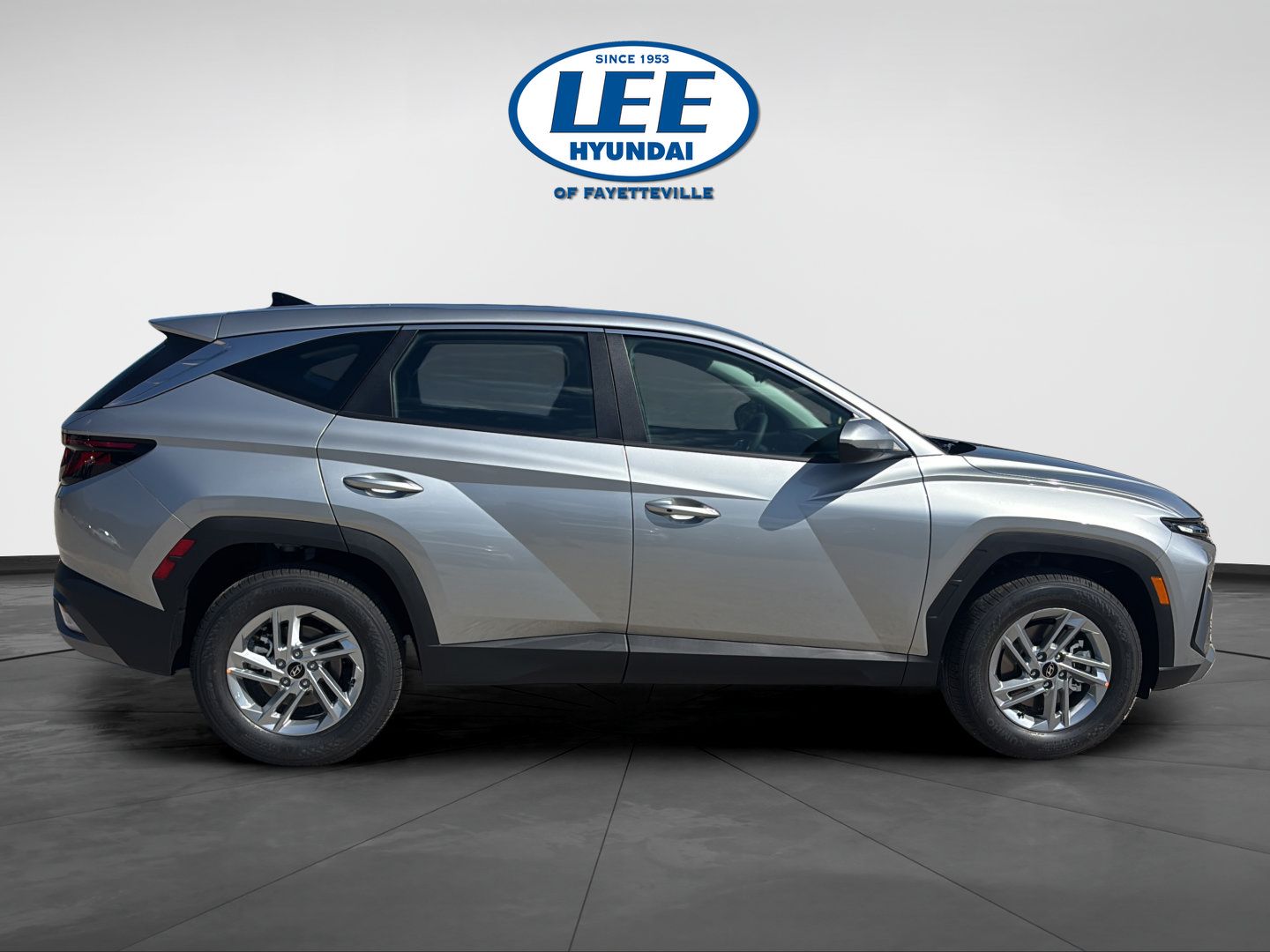 New 2026 Hyundai Tucson SE FWD image 2