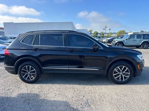 Used 2020 Volkswagen Tiguan SE R-Line FWD image 2