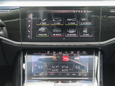 Used 2019 Audi A8 L 3.0T w/ Executive Package image 11