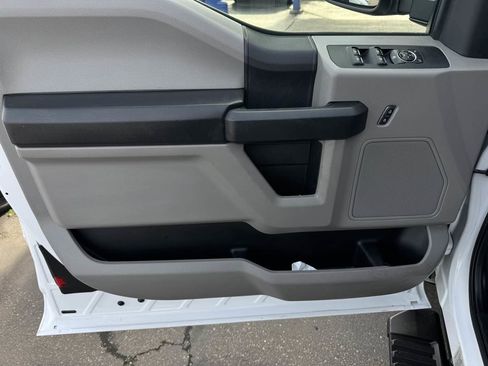Used 2019 Ford F250 XL w/ XL Value Package image 5