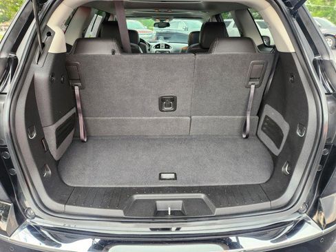 Used 2017 Buick Enclave Leather image 11