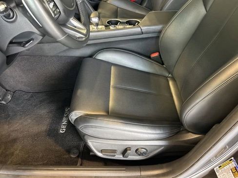 Used 2023 Genesis G70 2.0T AWD/4WD image 36