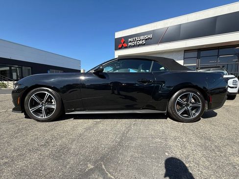 Used 2024 Ford Mustang Premium RWD image 7