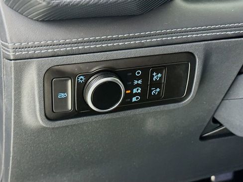 Used 2024 Ford Mustang GT Premium image 11