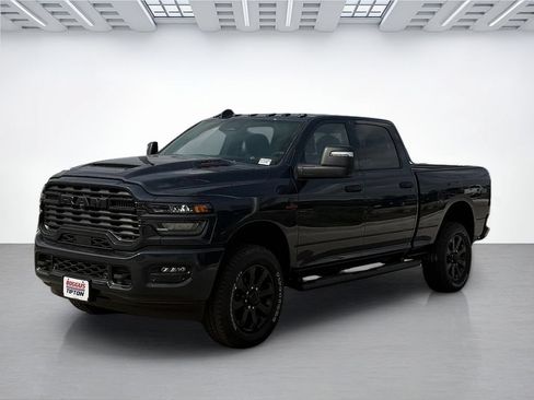 New 2026 RAM 2500 Tradesman AWD/4WD image 4