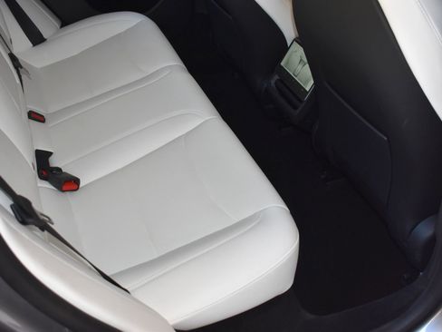 Used 2025 Tesla Model 3 Long Range image 16